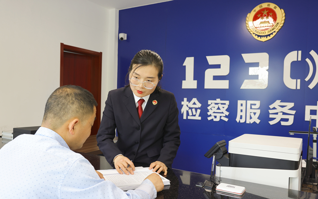 检察蓝·暖故事|徐园园：白纸黑字红手印，堂兄背地里坑了他